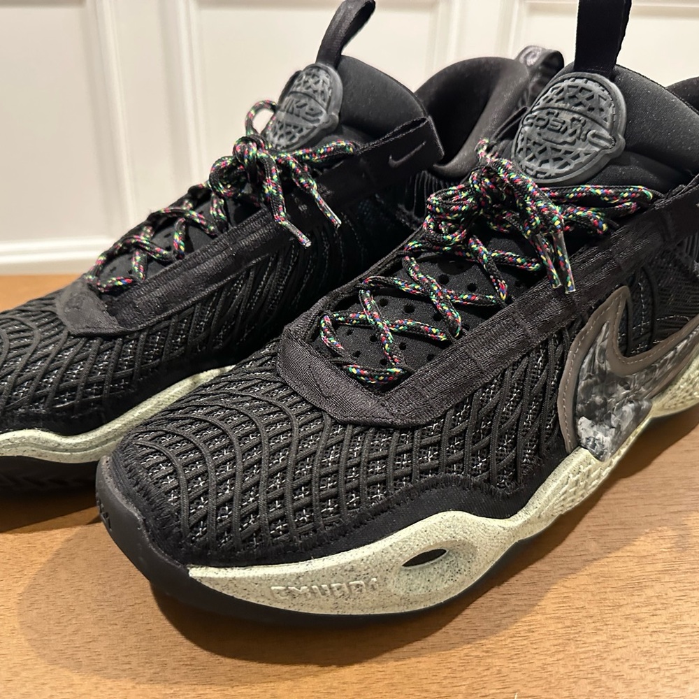 Nike Cosmic Unity Green Glow Size 12